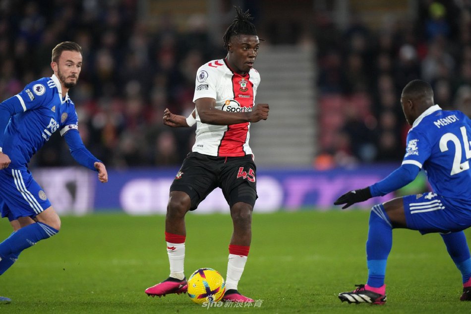 而这通电话 而这通电话