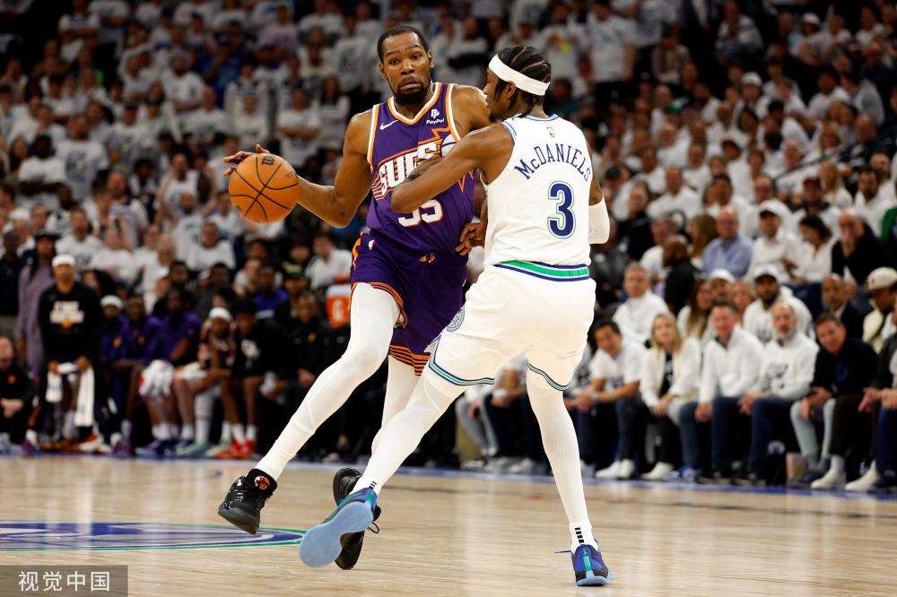 在场上场下 在场上场下