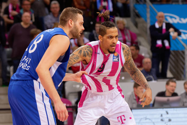 球队带来精 球队带来精