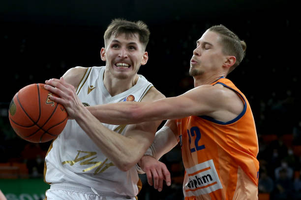 位手递手与 位手递手与